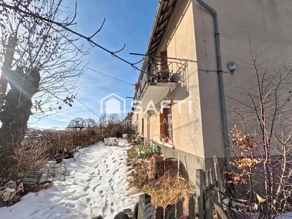 Corps de ferme avec une vue imprenable exposé Sud