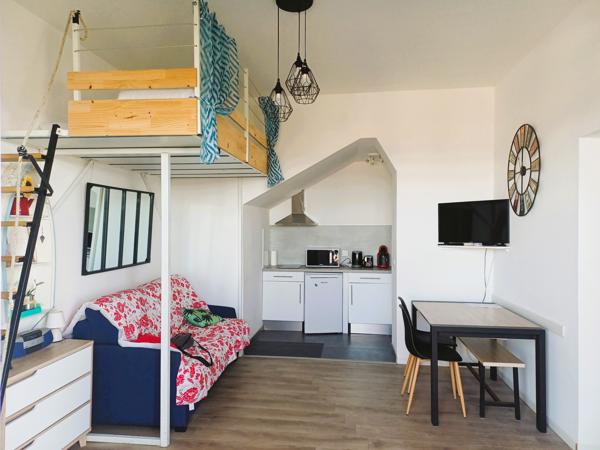 Studio avec terrasse sur la corniche Toutes les caractéristiques