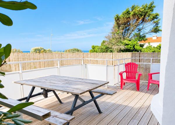 Studio avec terrasse sur la corniche Toutes les caractéristiques