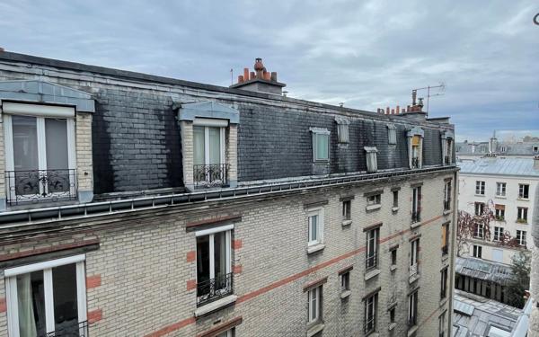 Appartement à vendre    1 pièce • 16,19 m2 Paris 11