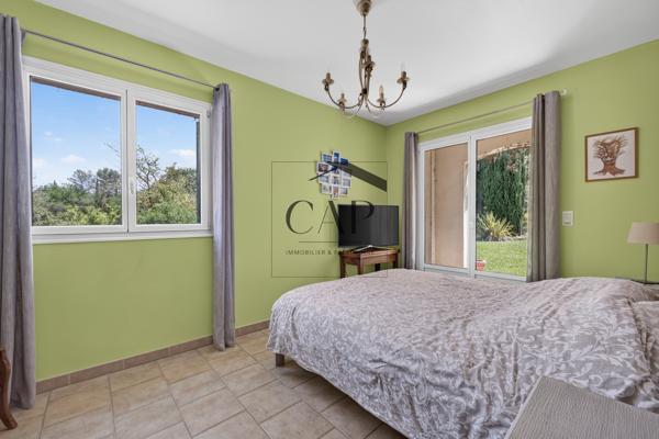 AUX PORTES D'AIX – MAGNIFIQUE PROPRIÉTÉ DE 210 M² AVEC VUE SAINTE-VICTOIRE ET PISCINE