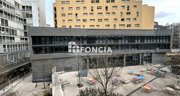 À vendre Appartement 2 pièces 37 m² - Marseille 13003