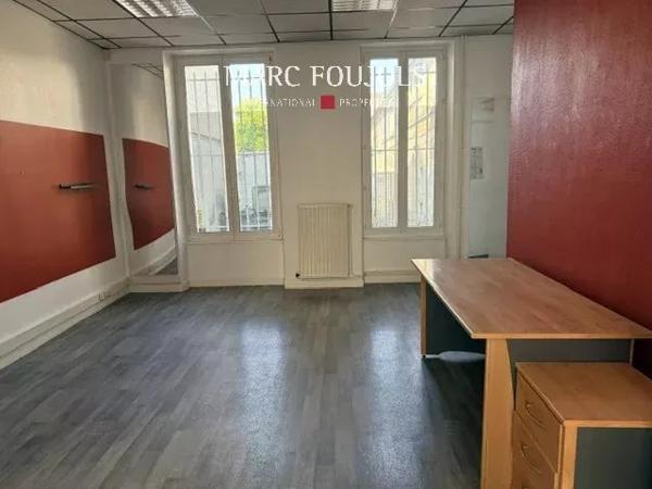 Chantilly local professionnel