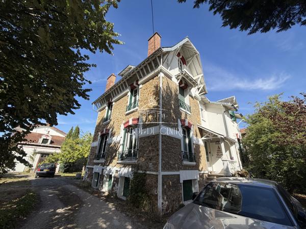 Maison meulière 9 pièces