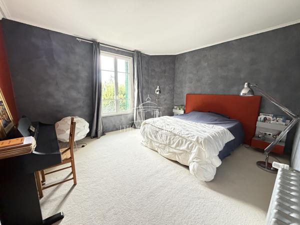 Maison meulière 9 pièces