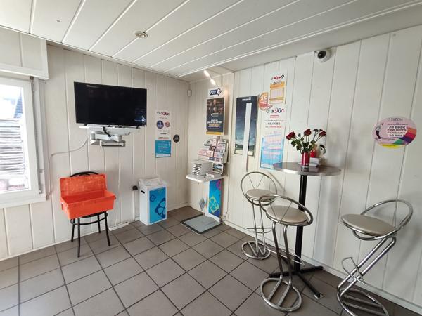 Local commercial  102.80 m2