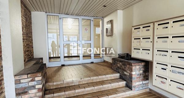 Location Studio 32.79 m² - Savigny-sur-orge 91600