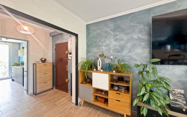 Appartement à vendre    3 pièces • 80 m2 Martigues