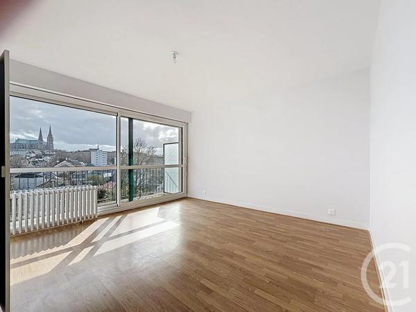 Appartement F2 à vendre  2 pièces - 39 m 2   CHARTRES  - 28