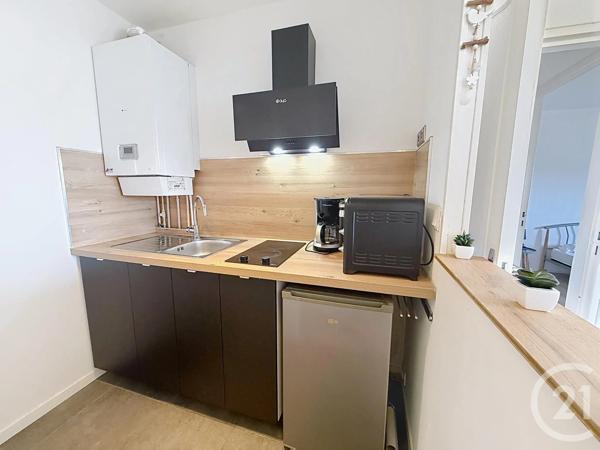 Appartement F2 à vendre  2 pièces - 39 m 2   CHARTRES  - 28