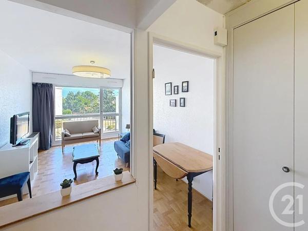Appartement F2 à vendre  2 pièces - 39 m 2   CHARTRES  - 28