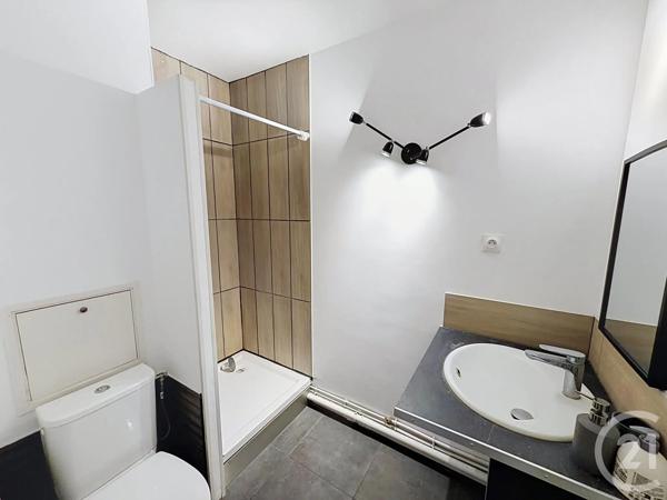 Appartement F2 à vendre  2 pièces - 39 m 2   CHARTRES  - 28