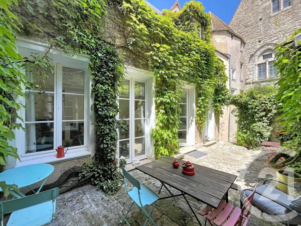Maison à vendre  10 pièces - 325 m 2   CHARTRES  - 28
