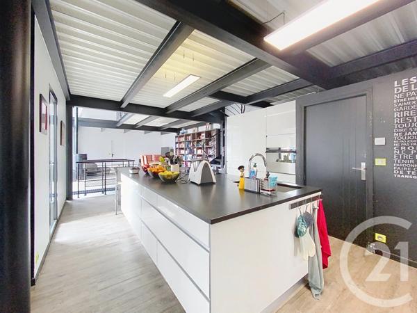 Maison à vendre  10 pièces - 325 m 2   CHARTRES  - 28