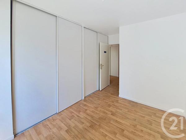 Appartement F2 à vendre  2 pièces - 45,45 m 2   BRETIGNY SUR ORGE  - 91