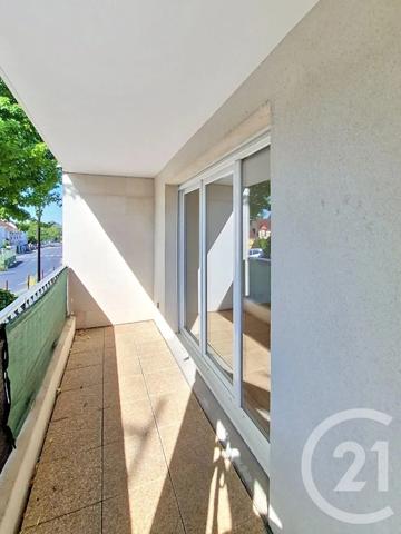 Appartement F2 à vendre  2 pièces - 45,45 m 2   BRETIGNY SUR ORGE  - 91