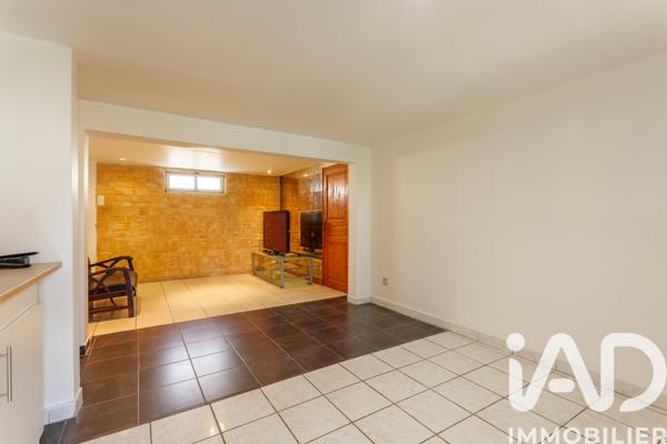 Maison à vendre 10 pièces 250 m² Goussainville