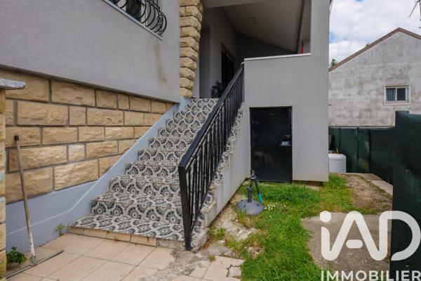 Maison à vendre 10 pièces 250 m² Goussainville