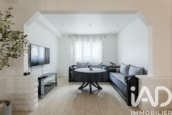Maison à vendre 10 pièces 250 m² Goussainville