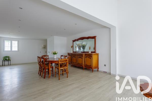 Maison à vendre 10 pièces 250 m² Goussainville