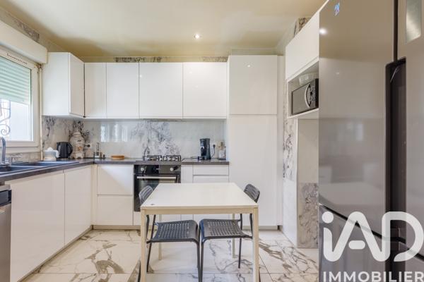 Maison à vendre 10 pièces 250 m² Goussainville
