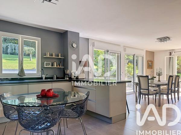 Maison à vendre 9 pièces 185 m² Chessy
