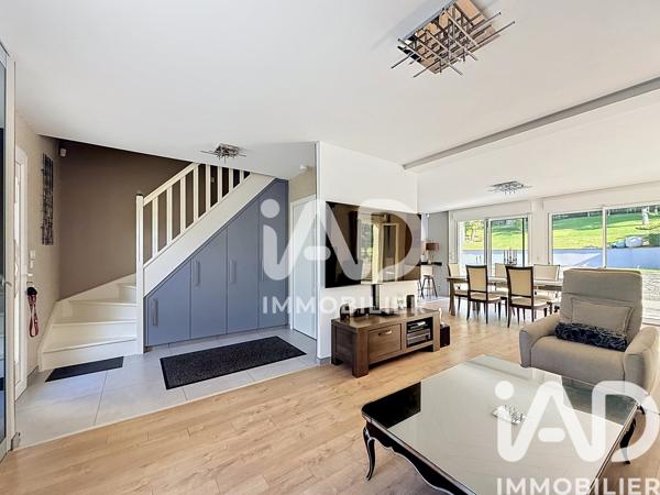 Maison à vendre 9 pièces 185 m² Chessy