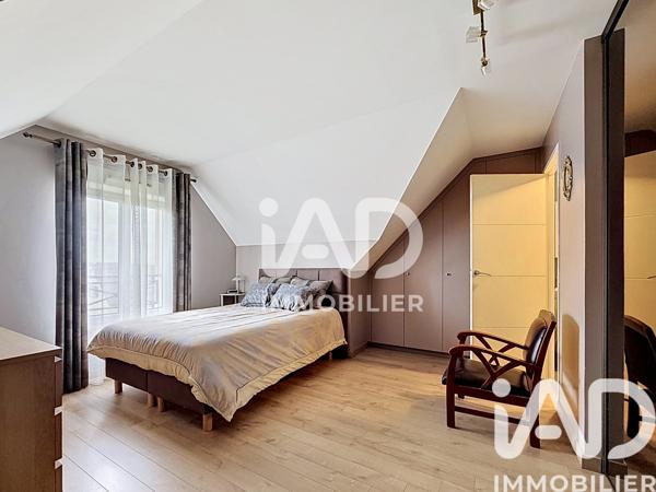 Maison à vendre 9 pièces 185 m² Chessy