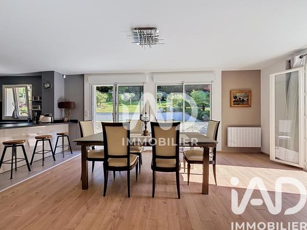 Maison à vendre 9 pièces 185 m² Chessy