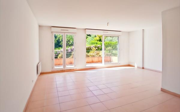 Appartement à vendre    3 pièces • 73,97 m2 Menton