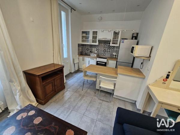 Location appartement 3 pièces 47 m² Clichy