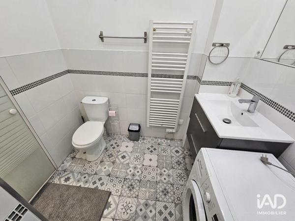 Location appartement 3 pièces 47 m² Clichy