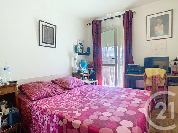 Appartement F2 à vendre  2 pièces - 43 m 2   THIAIS  - 94