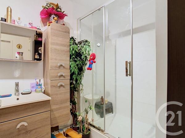 Appartement F2 à vendre  2 pièces - 43 m 2   THIAIS  - 94