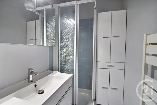 Appartement F5 à vendre  5 pièces - 99,25 m 2   ROSNY SOUS BOIS  - 93