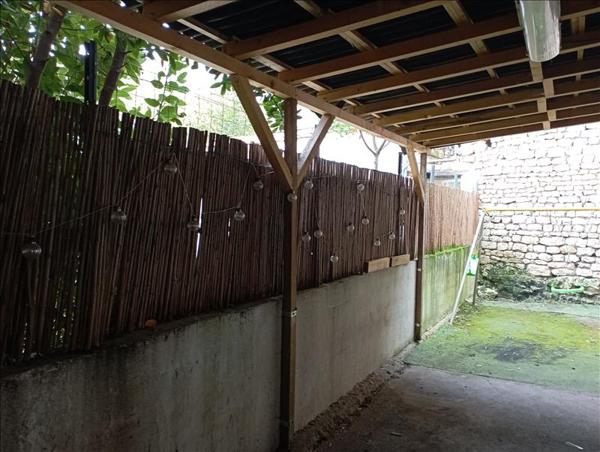 Maison à vendre |  Saint-Germain-de-Lusignan |  4 pièces | 110 m²