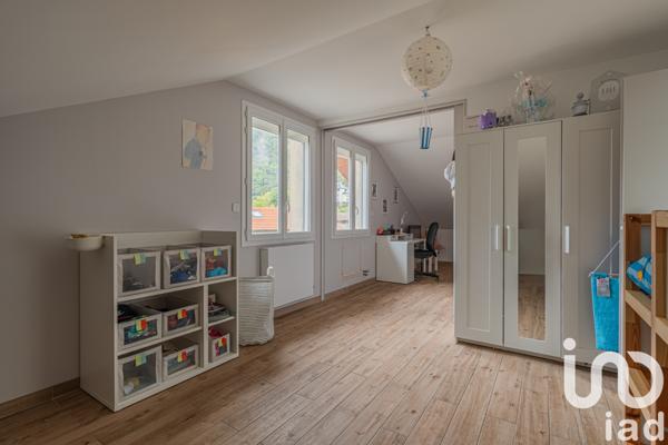 Immeuble à vendre 400 m² Veurey-Voroize