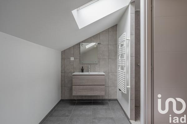 Immeuble à vendre 400 m² Veurey-Voroize