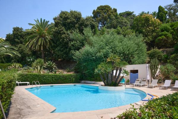 Appartement F5 à vendre  5 pièces - 135 m2 CANNES - 06