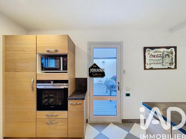 Maison à vendre 11 pièces 335 m² Vaison-la-Romaine