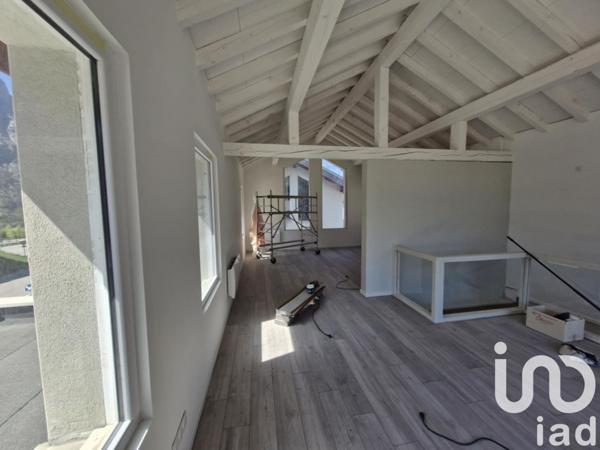Immeuble à vendre 276 m² Saint-Julien-Mont-Denis