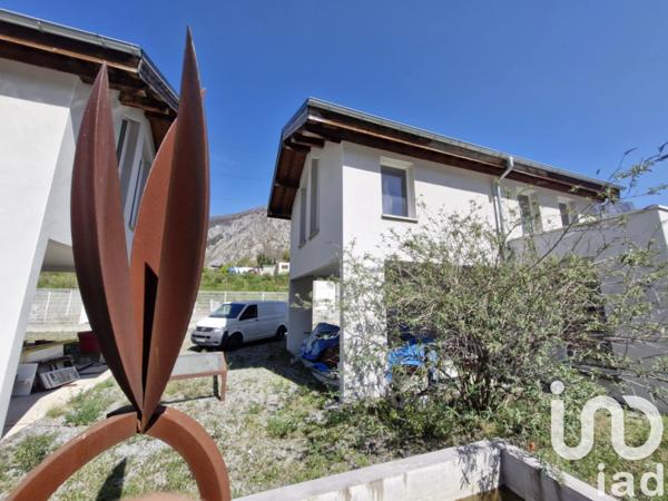 Immeuble à vendre 276 m² Saint-Julien-Mont-Denis