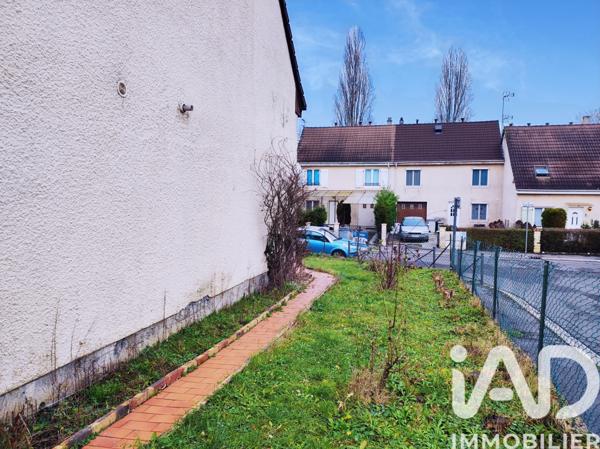 Maison à vendre 5 pièces 102 m² Goussainville