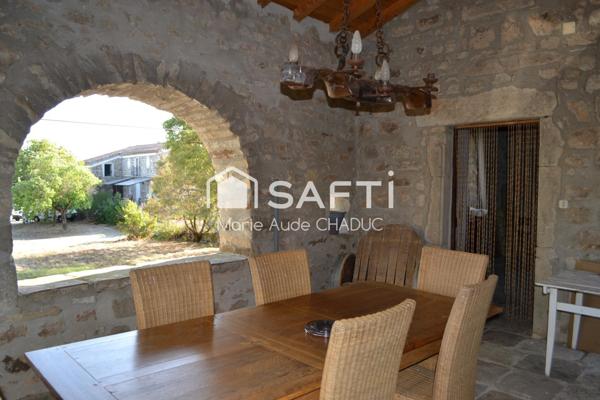 Mas 272 m2, jardin attenant constructibe, non mitoyen