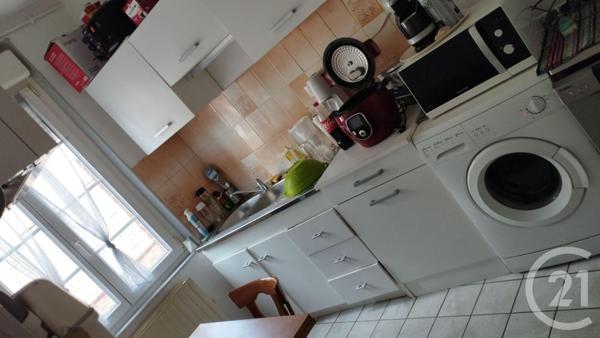 Immeuble à vendre  102 m2 LA FERE - 02