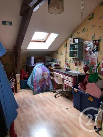 Immeuble à vendre  102 m2 LA FERE - 02