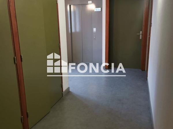 Location Studio 27.99 m² - 12 RUE DES FABRIQUES Nancy 54000