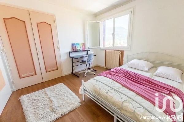 Appartement à vendre 4 pièces 77 m² Fontaine