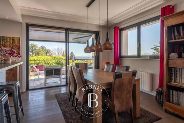 Saint-Cyr-au-Mont-d'Or, Maison 4 Chambres -  240 m² à vendre