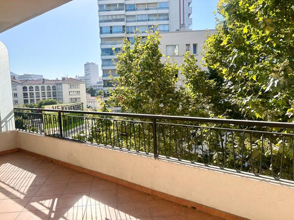 Appartement Toulon 4 pièce(s) 67 m2